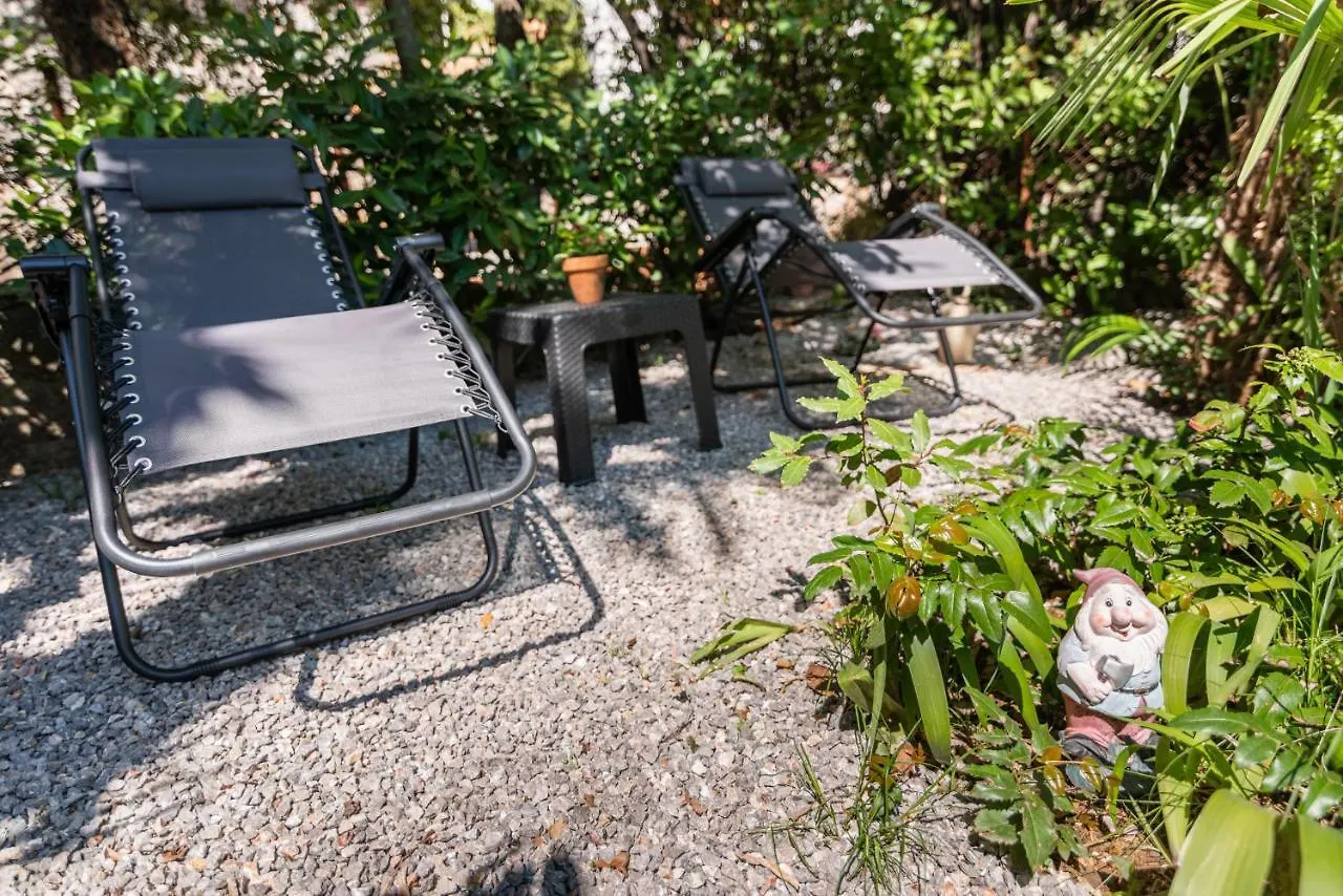 Apartments Virna Opatija 0*,